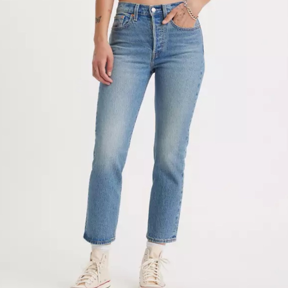 Levi Wedgie Straight leg jeans